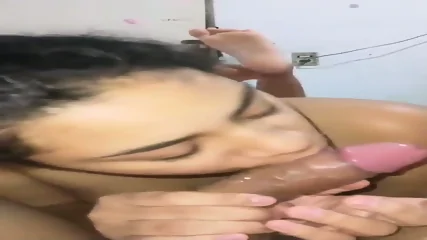 Novinha E O Namorado - Video Porno Gratuite HD | X-Casting