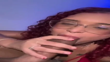 Nerdy Redhead Giving A Great  Her Boss (VISIT THE LINK IN THE PROFILE BIO   OVER 600 MEDIA ITEMS IN THE VIP GROUP) - Video Porno Gratuite HD | X-Casting