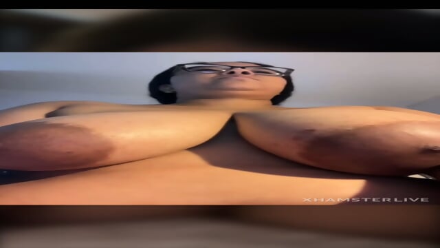 Marta shows her big tits - Videos Film X Ebony Francaise Gratuites HD | Jeux de Rue
