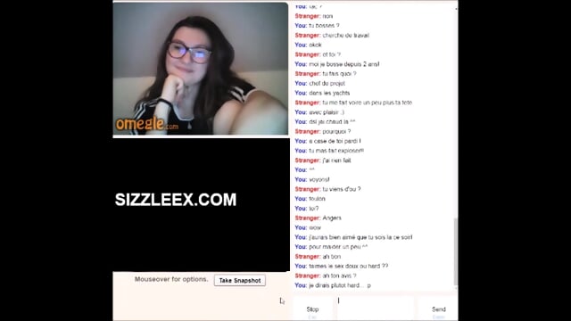 Omegle 18yo french teen shows nice young tits - Video Porno Gratuite HD | Jeux de Rue