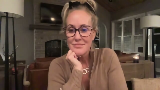 Granny Brandi Love Livestream - Videos Ejaculation Amateur Gratuites HD | Jeux de Rue